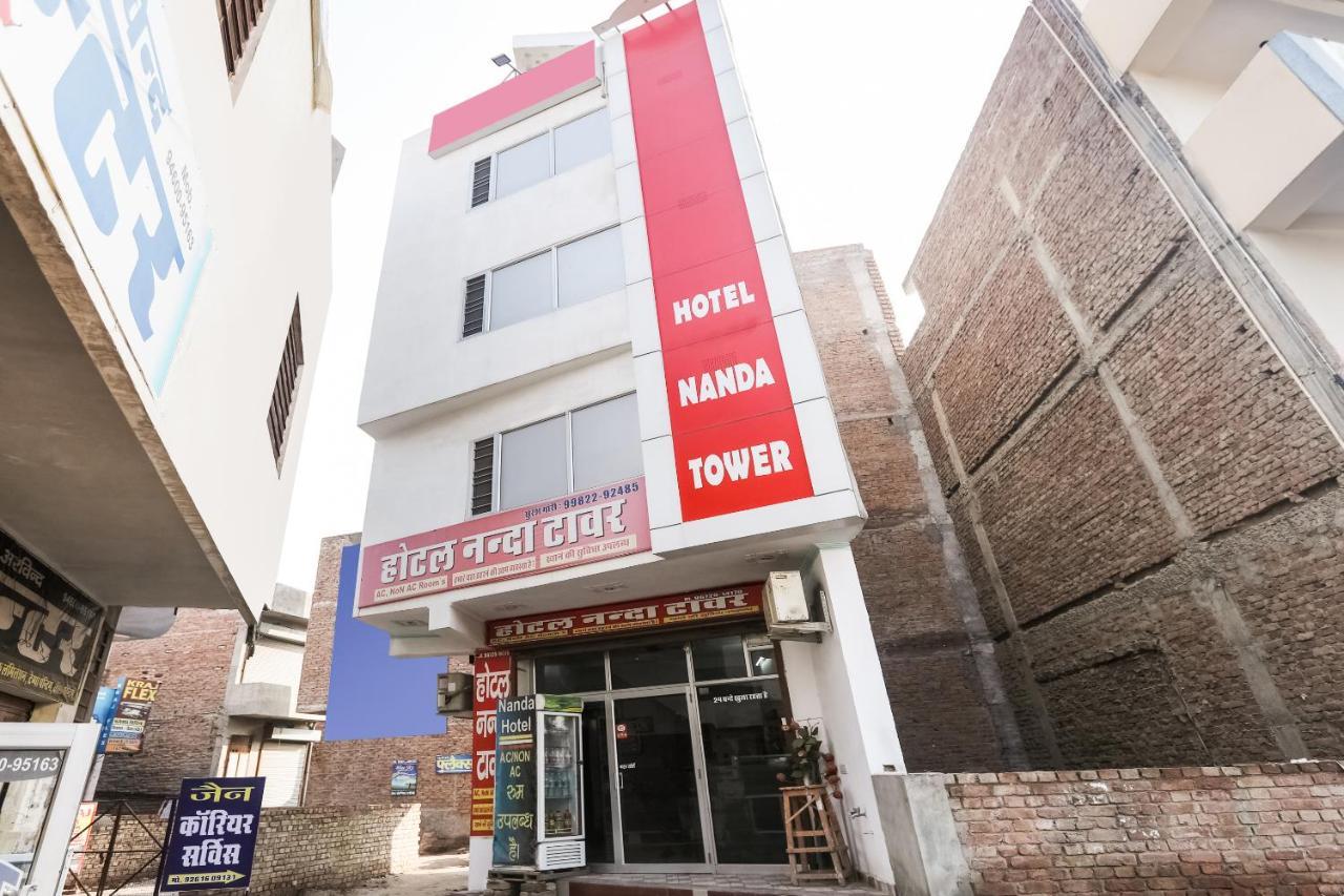 Oyo 69534 Hotel Nanda Tower Hanumāngarh Buitenkant foto
